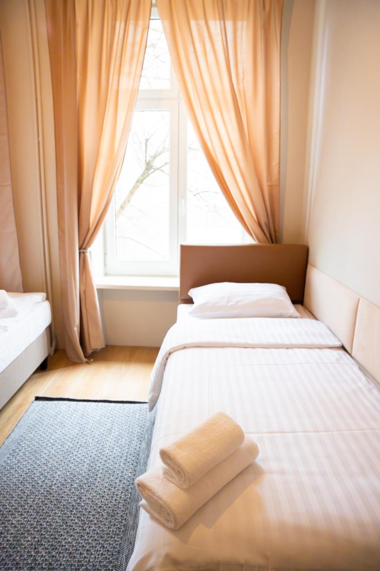 Hotelik Relax H360 Lodz  Exterior photo